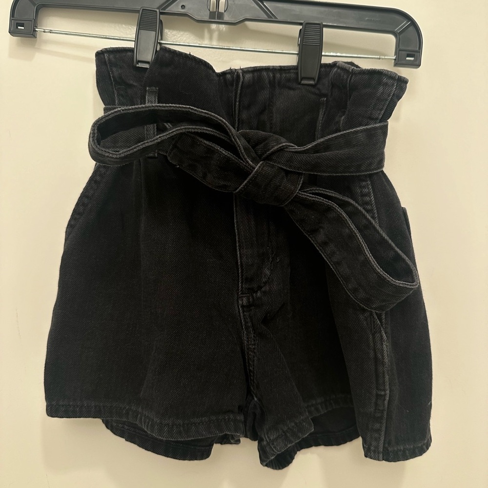 Aritzia Free Jeans, size 00, black